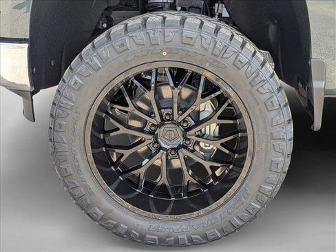 New 2025 Chevrolet Silverado 1500 LT image 9