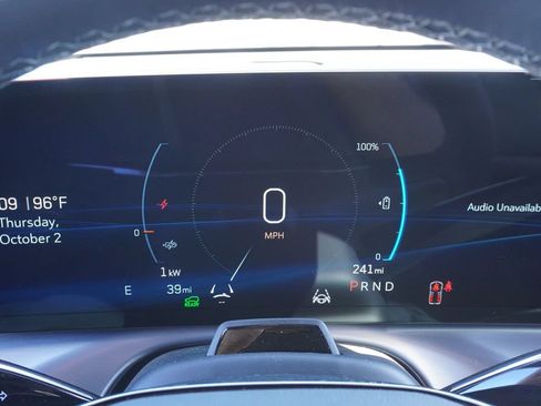 New 2026 Cadillac Vistiq Luxury AWD/4WD image 23