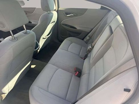 Used 2024 Chevrolet Malibu LT FWD image 14