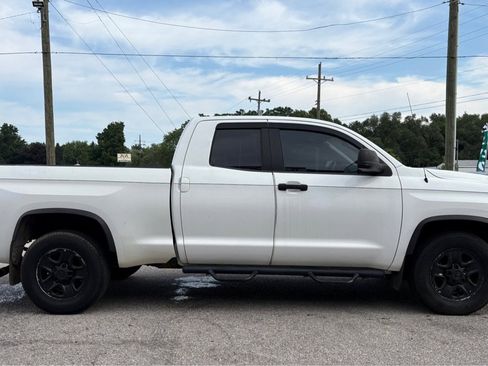 Used 2016 Toyota Tundra SR image 4