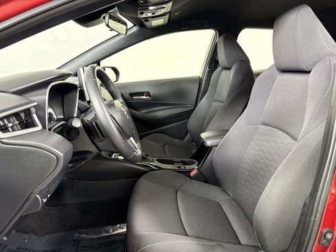 Used 2023 Toyota Corolla SE image 5