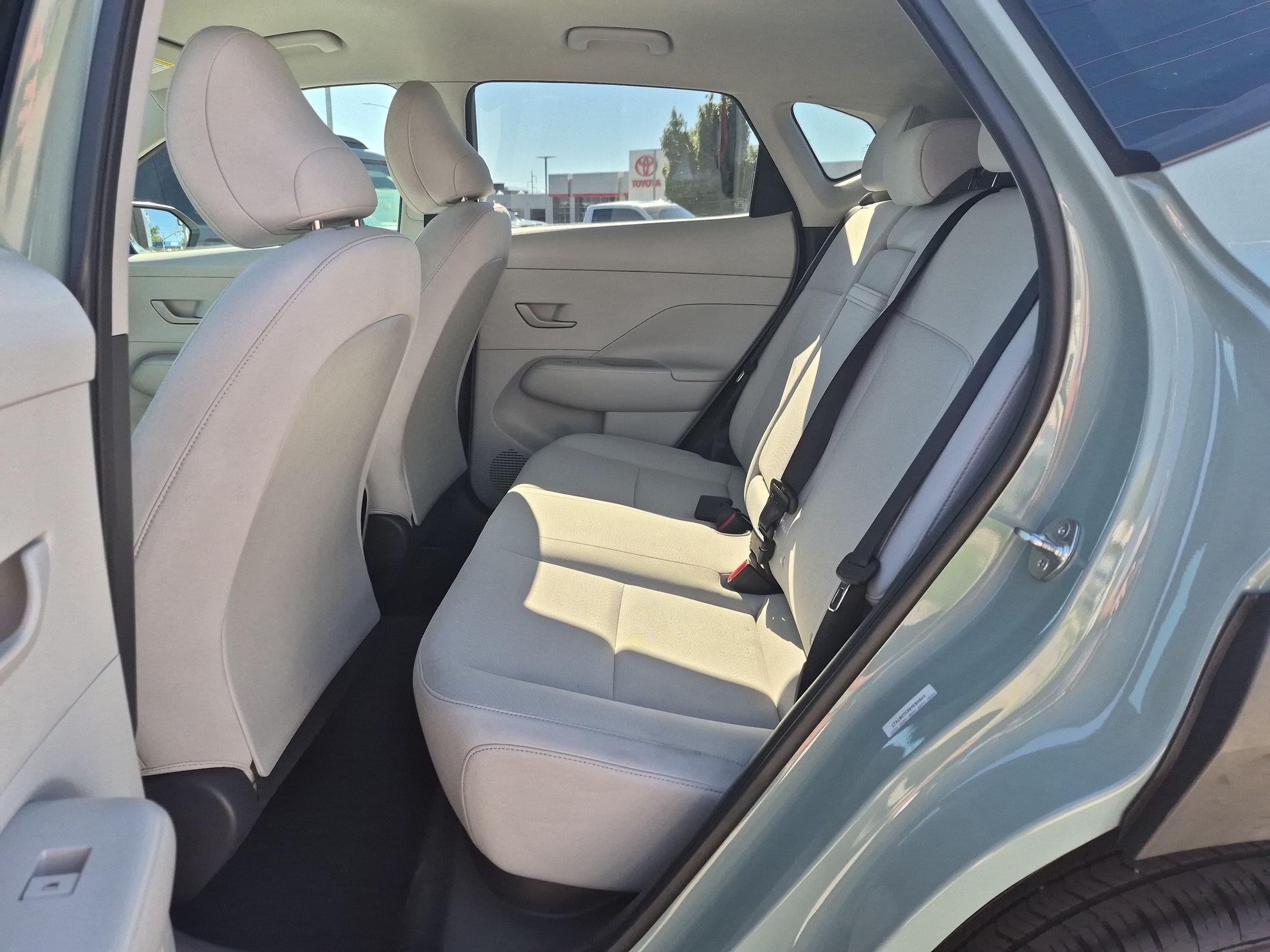 Used 2025 Hyundai Kona SEL FWD image 27