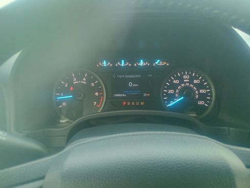 Used 2020 Ford F150 XLT w/ Equipment Group 302A Luxury image 21