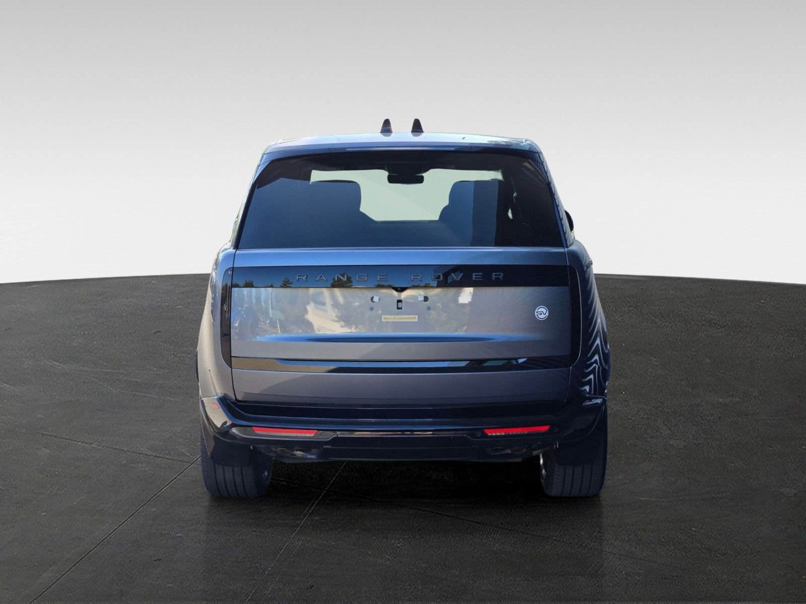 New 2026 Land Rover Range Rover SV AWD/4WD image 6