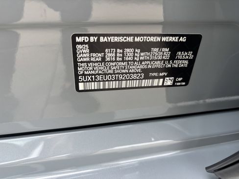 Used 2026 BMW X5 sDrive40i w/ Executive Package image 37