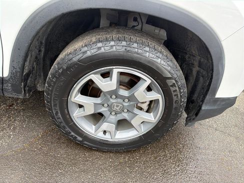 Used 2023 Honda Passport TrailSport image 4