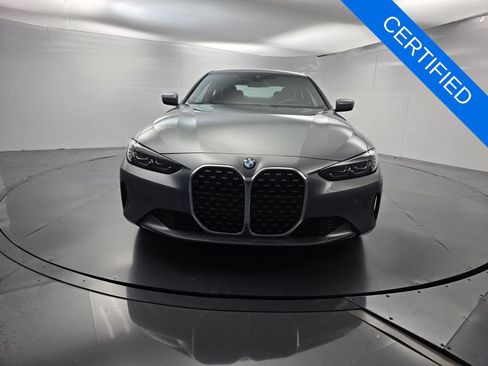 Used 2024 BMW 430i Coupe w/ Convenience Package RWD image 2