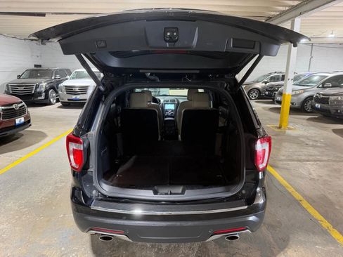 Used 2018 Ford Explorer Limited AWD/4WD image 8