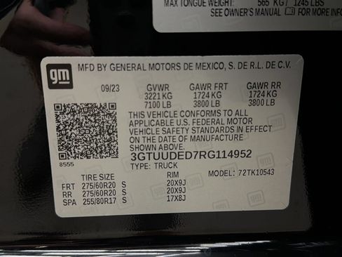 Used 2024 GMC Sierra 1500 SLT w/ SLT Premium Package AWD/4WD image 45