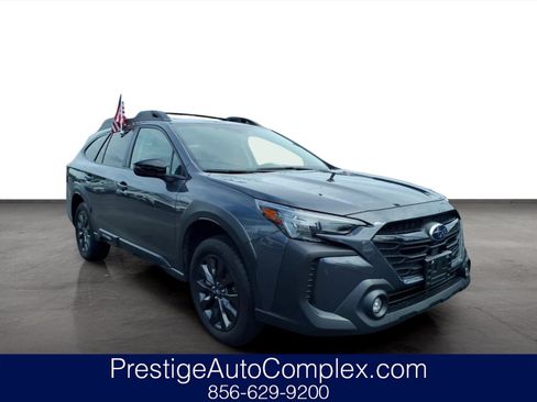 Certified 2025 Subaru Outback Onyx Edition AWD/4WD image 1