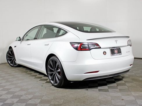 Used 2020 Tesla Model 3 Performance image 3
