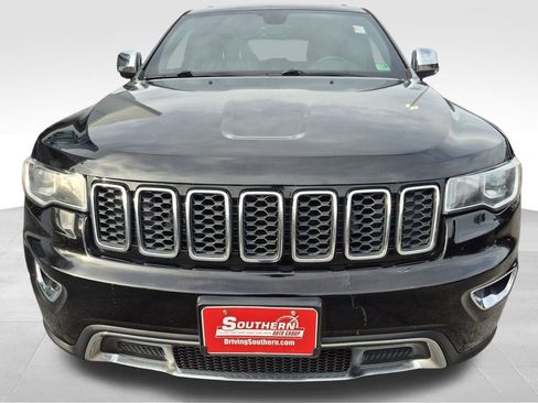 Used 2018 Jeep Grand Cherokee Limited image 8