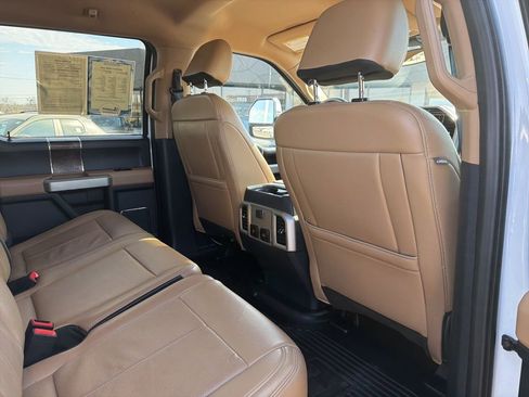 Used 2022 Ford F250 Lariat w/ Chrome Package image 9