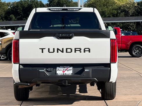Used 2024 Toyota Tundra SR5 image 5