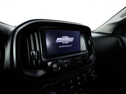 Used 2021 Chevrolet Colorado LT AWD/4WD image 25