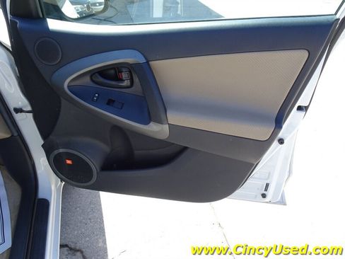 Used 2011 Toyota RAV4 Limited w/ Limited Extra Value Pkg AWD/4WD image 27