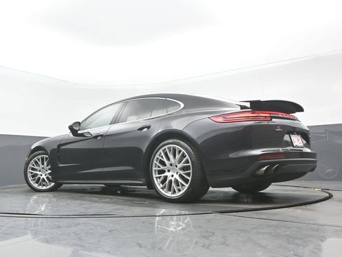 Used 2018 Porsche Panamera 4S w/ Premium Package Plus image 30