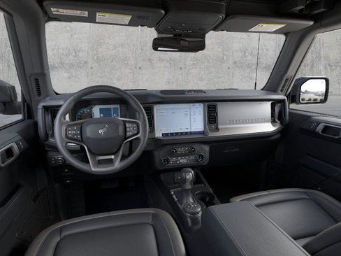 New 2025 Ford Bronco Outer Banks AWD/4WD image 9