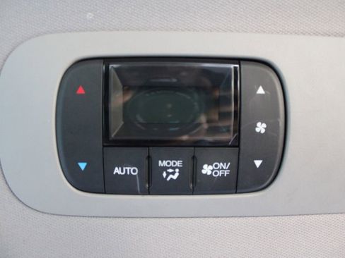 Used 2019 Honda Odyssey EX image 17