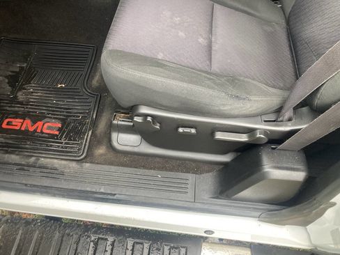 Used 2012 GMC Sierra 1500 SLE w/ Power Tech Package image 10