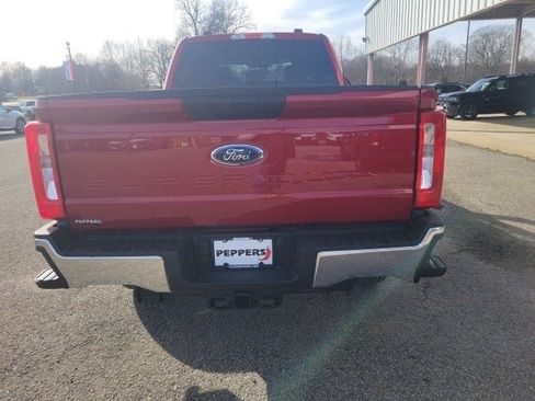 Used 2024 Ford F350 XLT image 4