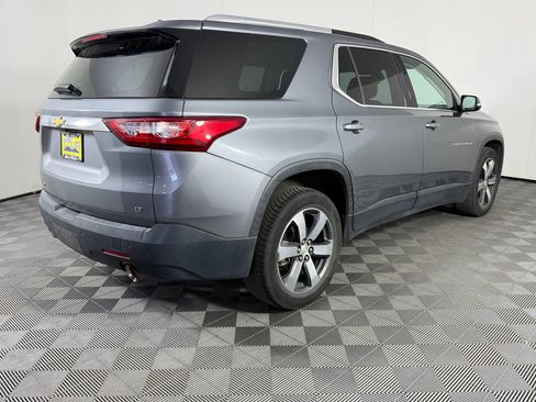 Used 2018 Chevrolet Traverse LT AWD/4WD image 5