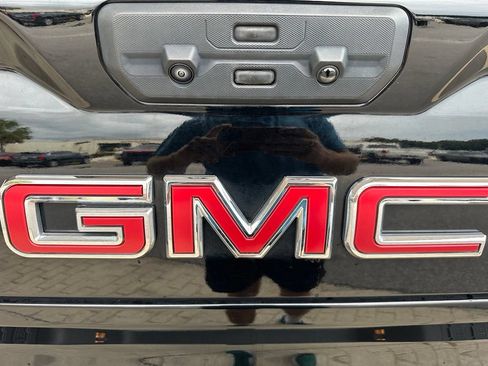 Used 2025 GMC Sierra 1500 Denali w/ Denali Reserve Package AWD/4WD image 34