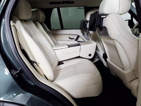 Used 2024 Land Rover Range Rover Autobiography AWD/4WD image 10