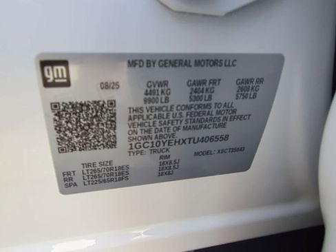 Used 2026 Chevrolet Silverado EV LT AWD/4WD image 30