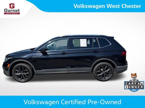 Certified 2024 Volkswagen Tiguan SE AWD/4WD image 2