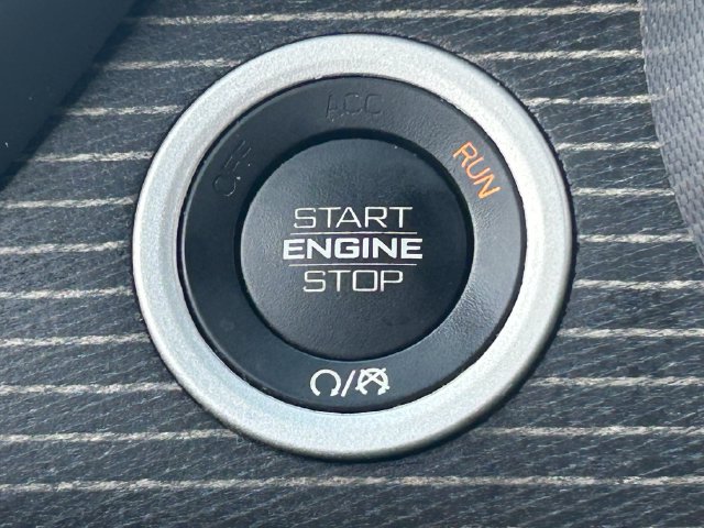 Used 2021 RAM 1500 Limited w/ Night Edition AWD/4WD image 17