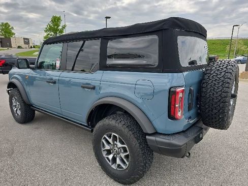 Used 2022 Ford Bronco Badlands AWD/4WD image 3
