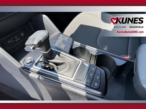 Used 2026 Kia Sportage LX FWD image 16