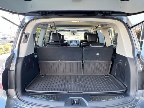 Used 2020 Nissan Armada Platinum w/ Captain's Chairs Package image 28