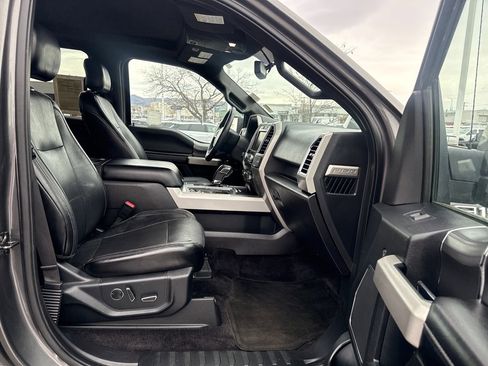 Used 2015 Ford F150 Lariat image 26