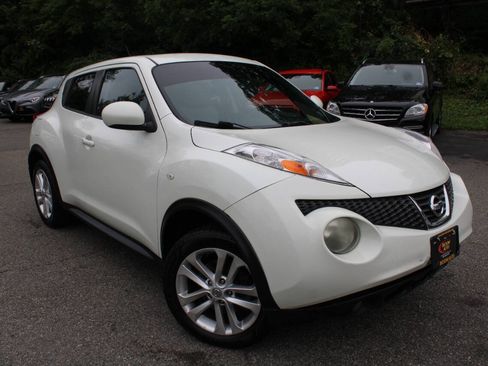 Used 2012 Nissan Juke SV AWD/4WD image 6