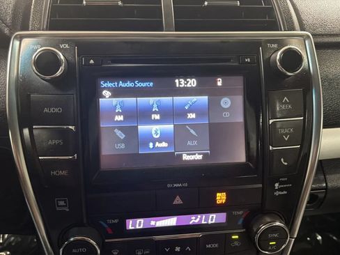 Used 2017 Toyota Camry XSE w/ Moonroof Package FWD image 13