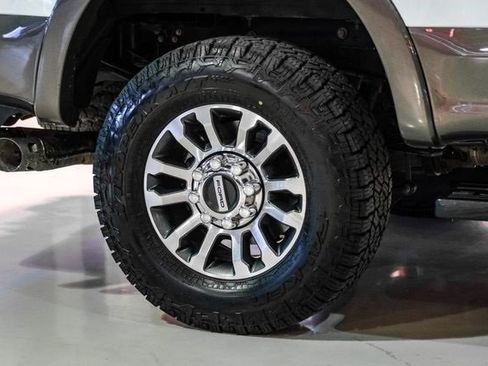 Used 2022 Ford F250 Lariat w/ Lariat Value Package image 46