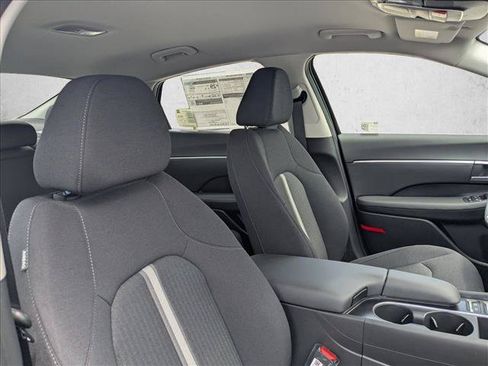 Used 2025 Hyundai Sonata SEL FWD image 18