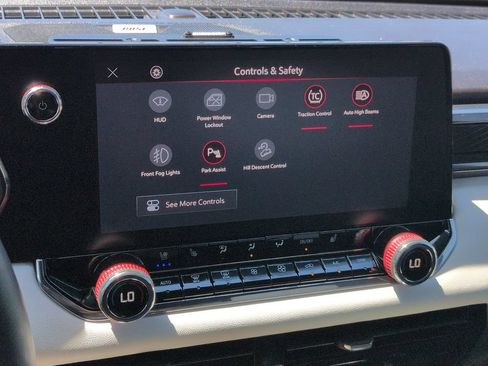 Used 2023 GMC Canyon AT4X w/ Edition 1 AWD/4WD image 17
