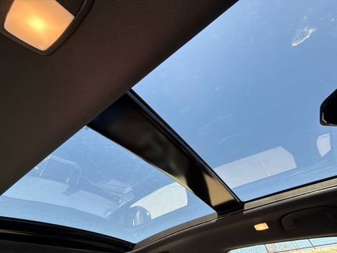 Used 2025 INFINITI QX50 Sport image 15