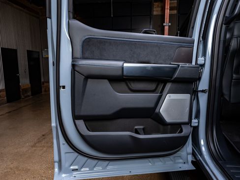 Used 2026 Ford F250 Platinum image 38