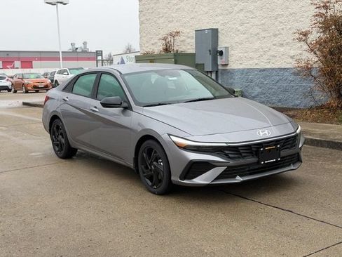 New 2026 Hyundai Elantra Sport FWD image 1
