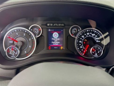 New 2026 RAM 2500 Tradesman AWD/4WD image 12