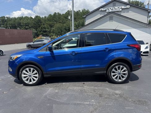 Used 2019 Ford Escape SEL AWD/4WD image 4