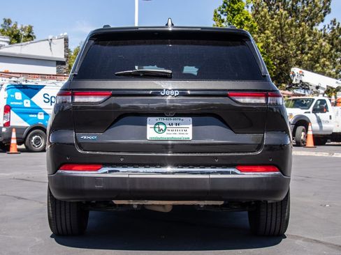 Used 2024 Jeep Grand Cherokee Limited 4xe AWD/4WD image 6