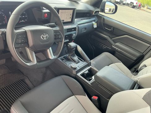 Certified 2026 Toyota Tacoma SR5 RWD image 19