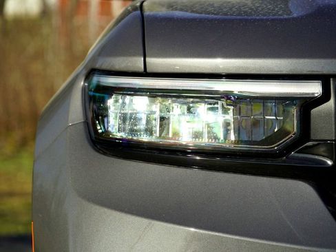 New 2025 Jeep Grand Cherokee Limited image 3