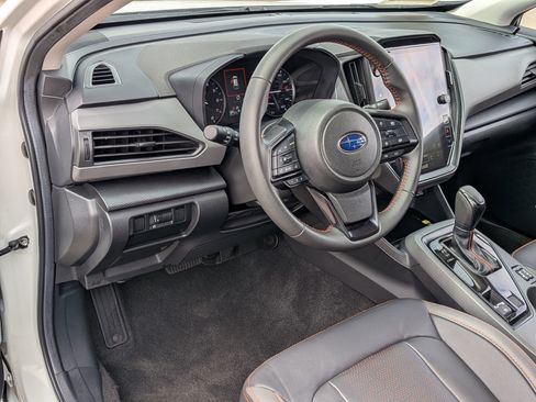 Certified 2025 Subaru Crosstrek 2.5i Limited w/ Crosstrek Mirror Package AWD/4WD image 13