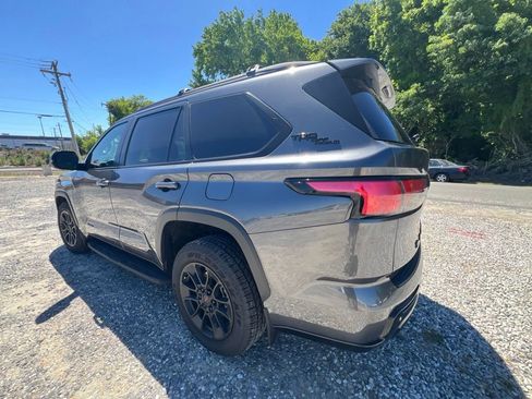 Used 2026 Toyota Sequoia Limited AWD/4WD image 7